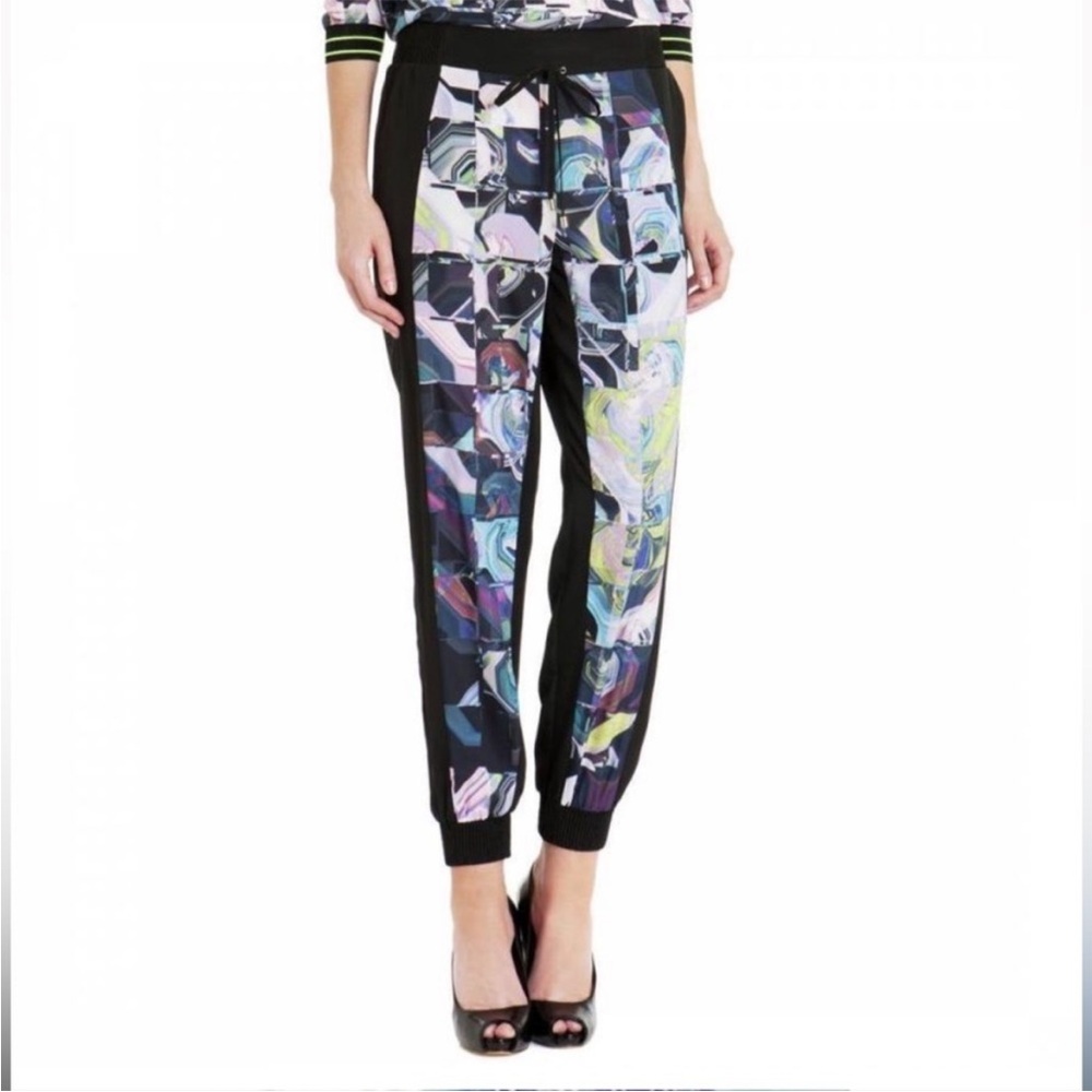 Ted Baker Laitan Multi-Color Abstract Print Joggers Ted Size 0